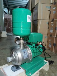 Máy bơm tăng áp biến tần giá rẻ Maro MH204 EA 550W