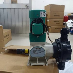 Bơm định lượng hoá chất màng cơ khí 60W 100 lít Maro NDJS-100/0.5-PVT-A-H