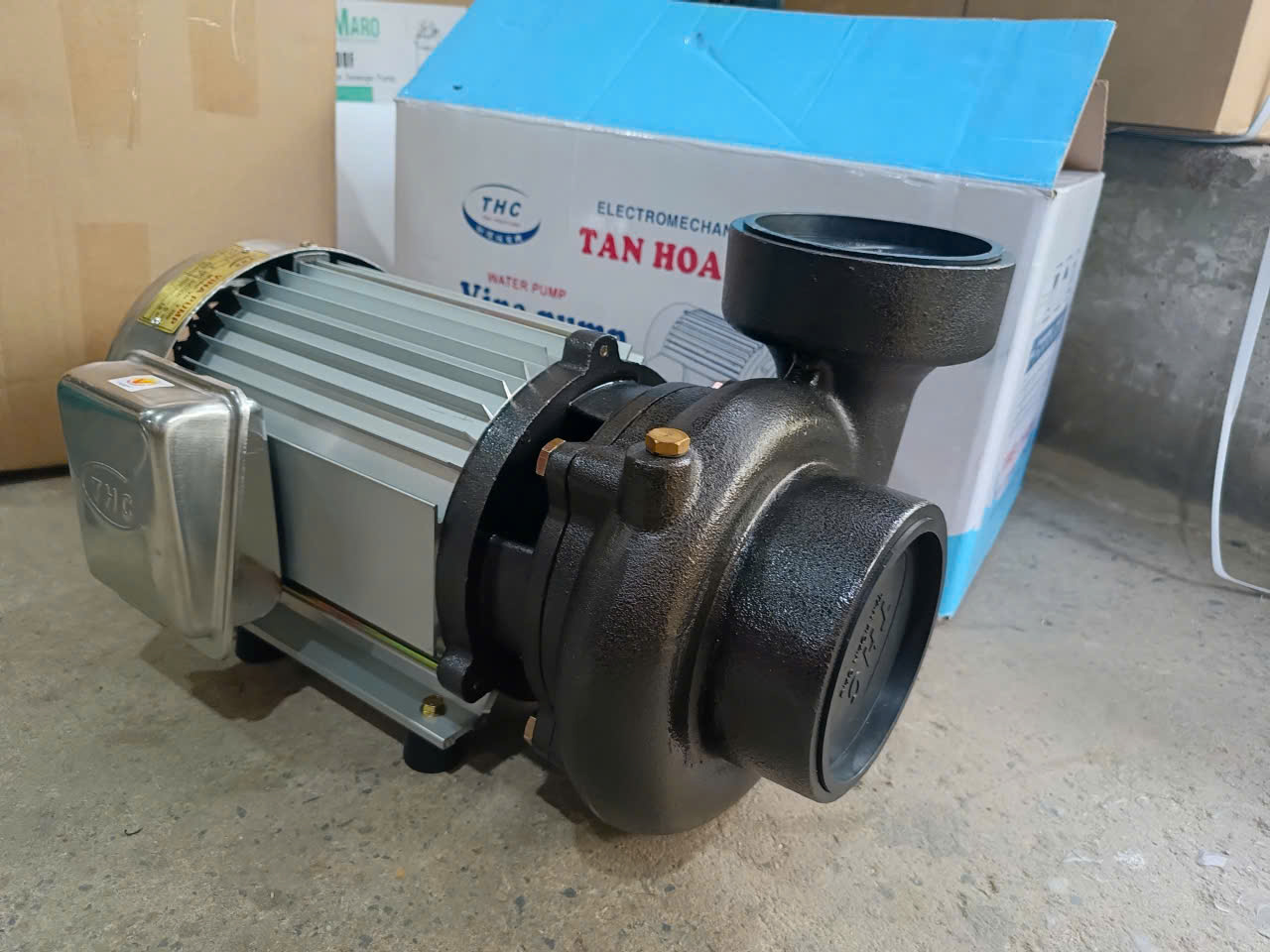 Bơm lưu lượng 3hp ống 114 Tân Hoàn Cầu VN - 2200 1 Bơm lưu lượng 3hp ống 114 Tân Hoàn Cầu VN - 2200