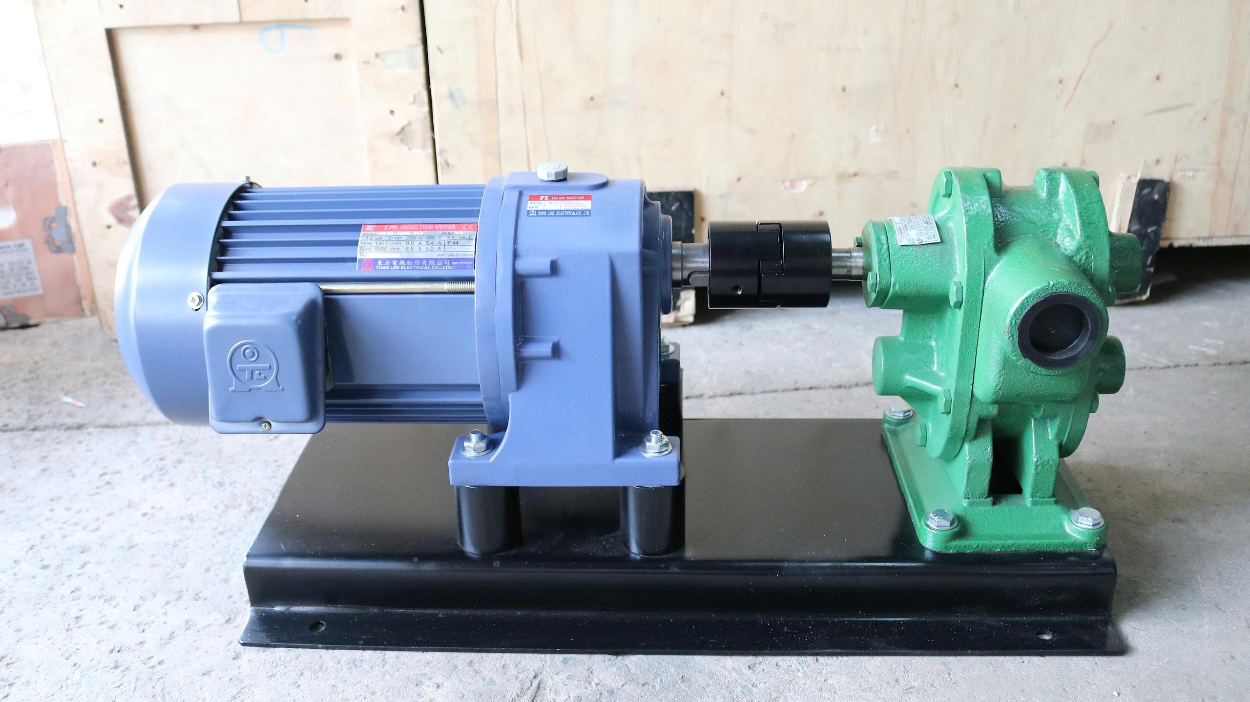 Bơm bánh răng chuyên bơm nước rửa chén ống 27 NTP A06CU1-020 (AM) 1 Bơm bánh răng chuyên bơm nước rửa chén ống 27 NTP A06CU1-020 (AM)